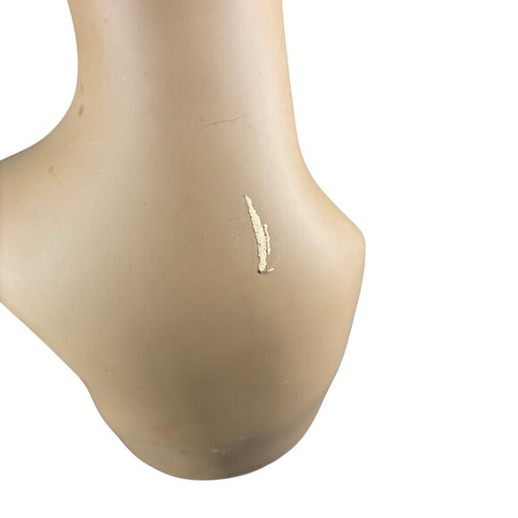 Model Model Mannequin Head With Bust 18 inch - Picture 9 of 11